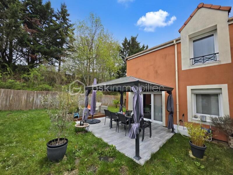 Maison - 77 m² - 4 pièces