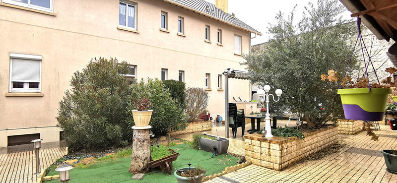 Immeuble - 400 m² - 15 pièces