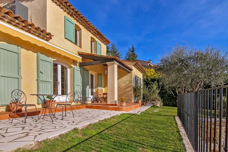 Maison - 155 m² - 5 pièces