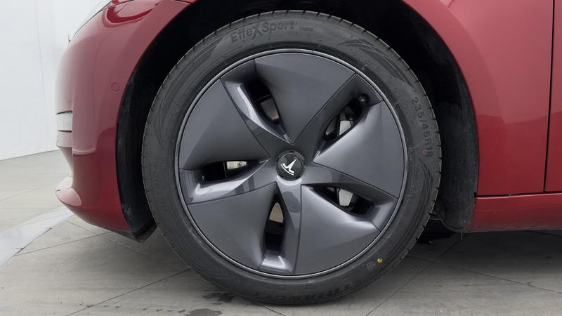 Tesla Model 3 Long Range Dual Motor Awd