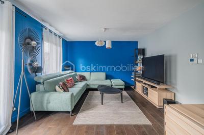 Maison - 135 m² - 6 pièces