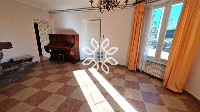 Maison - 149 m² - 6 pièces