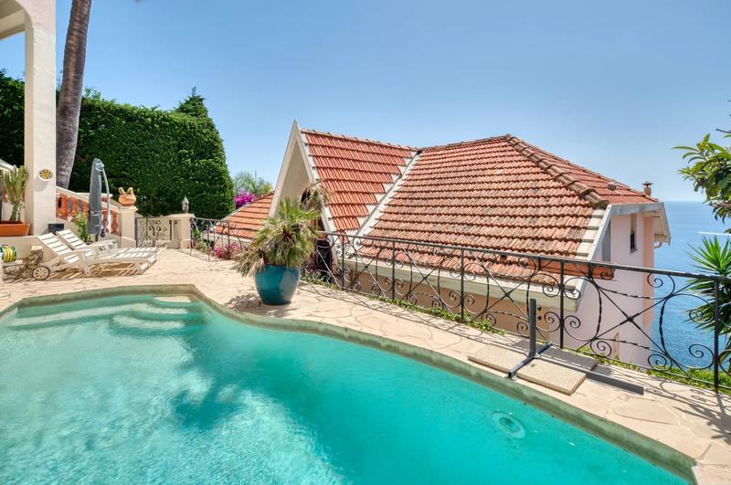 Villa - 283 m² - 7 pièces