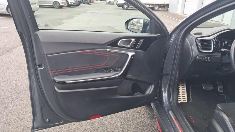 Kia ProCeed 1.6 t-Gdi 204 Dct7 Gt