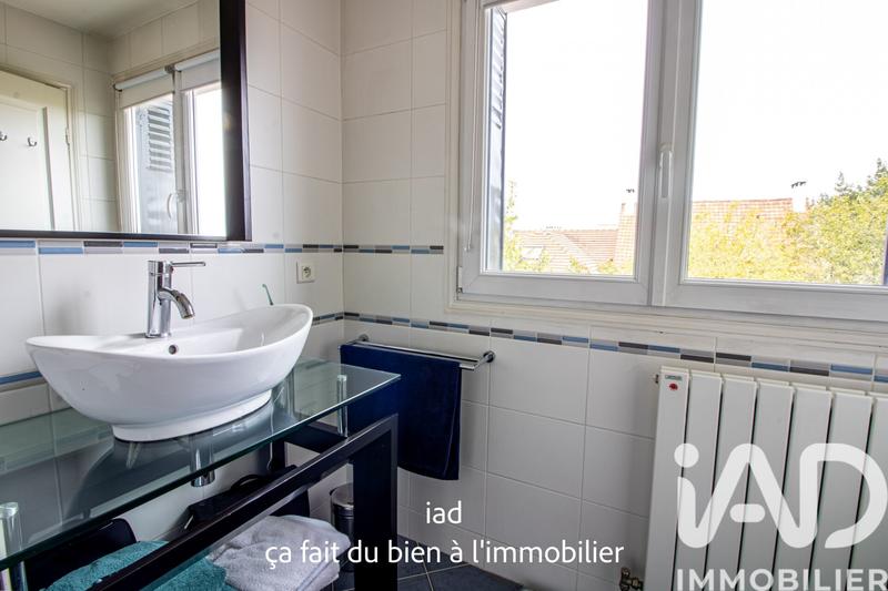 Maison - 183 m² - 7 pièces