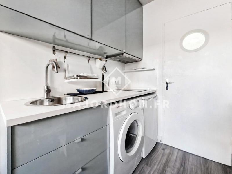 Studio - 14 m² - 1 pièce