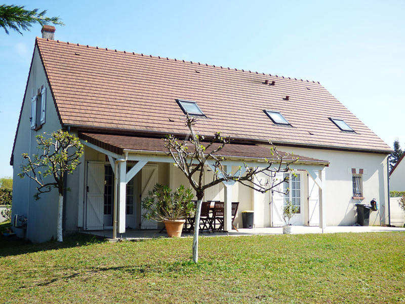 Maison - 181 m² - 6 pièces