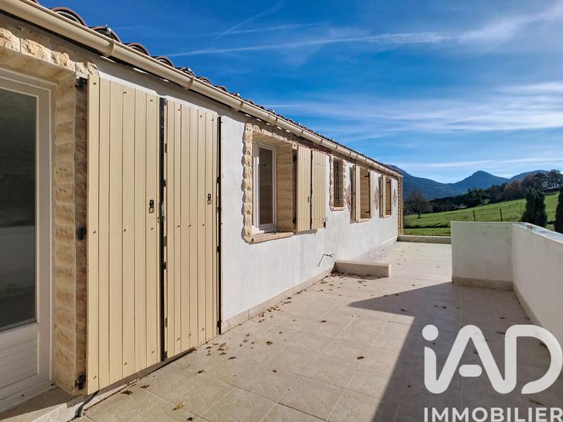 Maison - 65 m² - 3 pièces