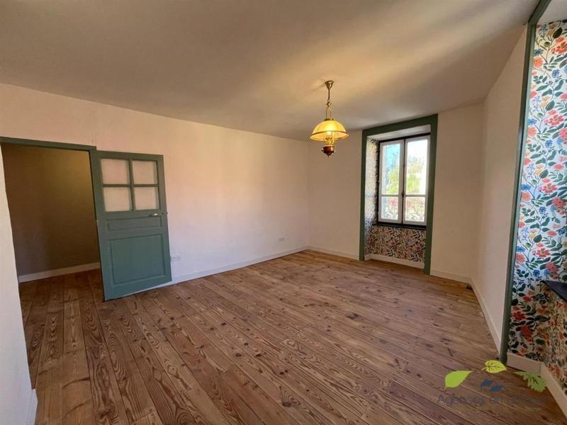 Maison - 92 m² - 3 pièces