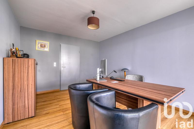 Appartement - 90 m² - 4 pièces