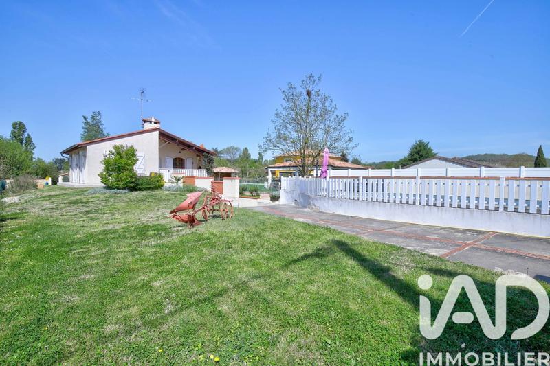 Maison - 96 m² - 5 pièces