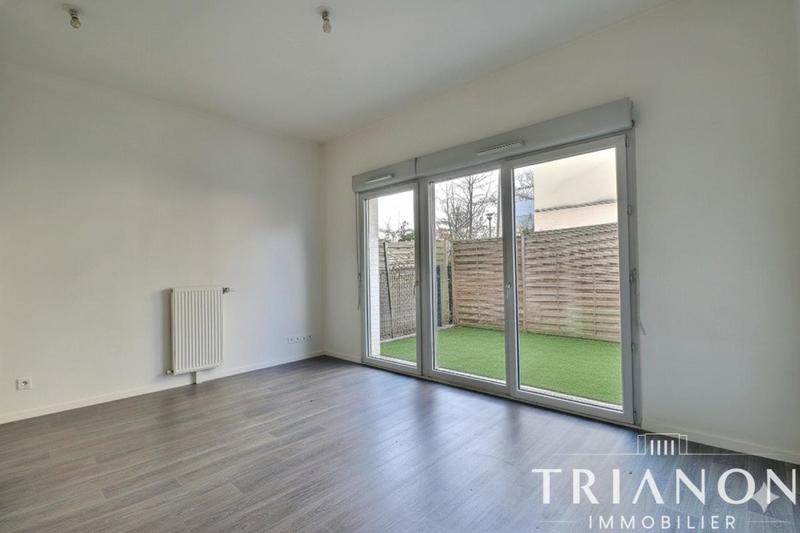 Studio - 28 m² - 1 pièce