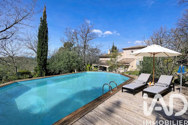 Maison - 120 m² - 4 pièces