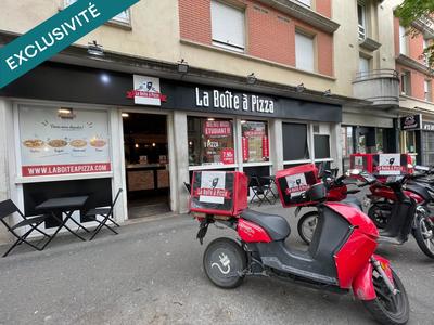 Local commercial - 210 m² - 2 pièces
