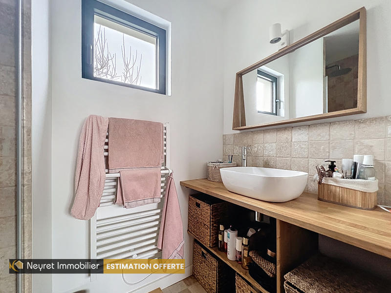 Maison - 150 m² - 5 pièces