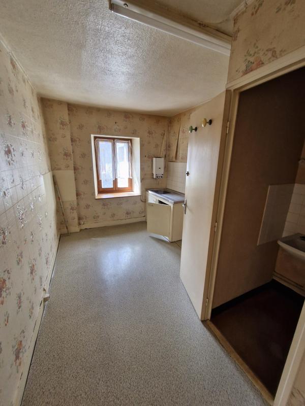 Maison traditionnelle - 176 m² - 7 pièces