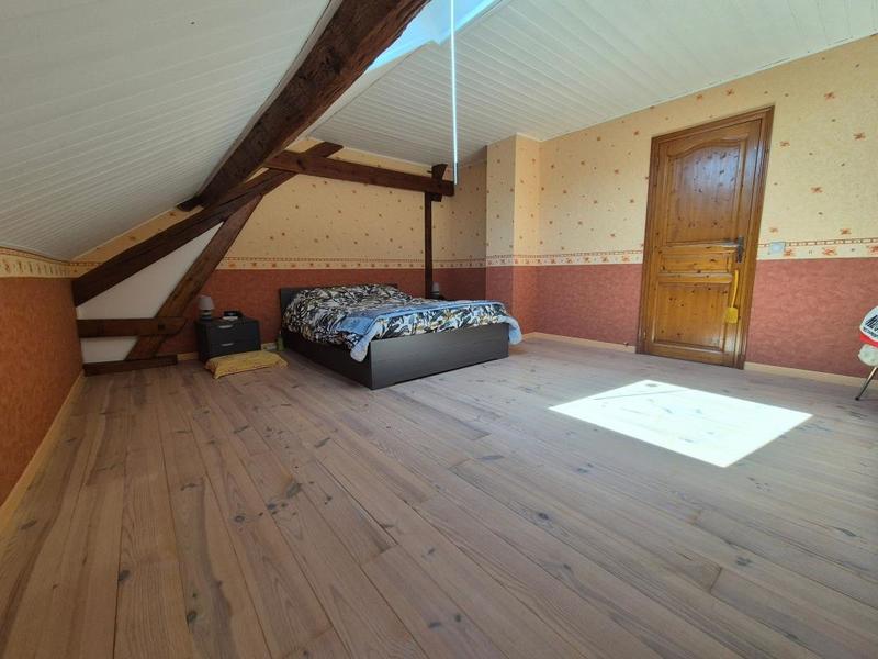 Maison - 192 m² - 7 pièces