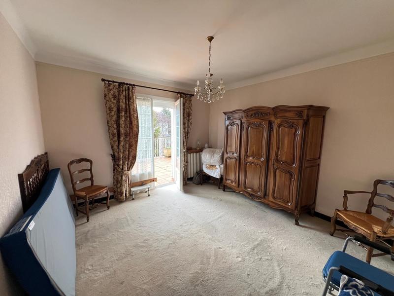 Appartement - 110 m² - 4 pièces