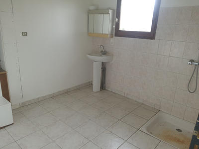 Maison de village - 90 m² - 6 pièces