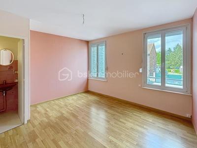Maison de ville - 136 m² - 8 pièces
