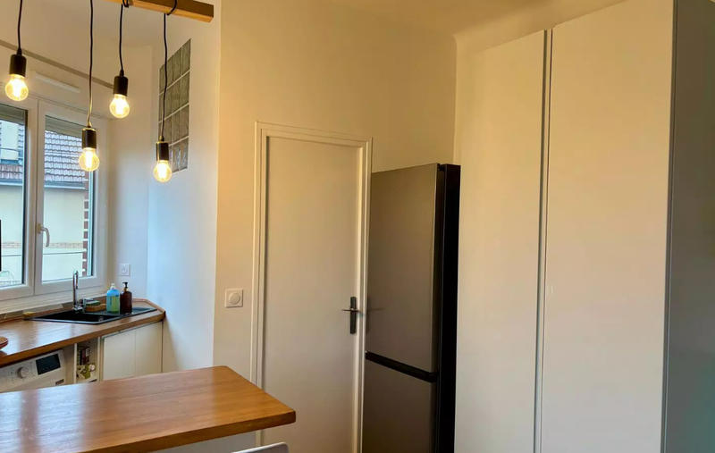 Studio - 25 m² - 1 pièce