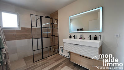 Maison - 100 m² - 5 pièces