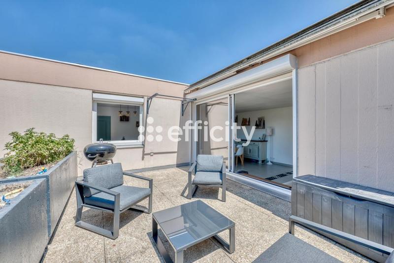 Appartement - 80 m² - 4 pièces