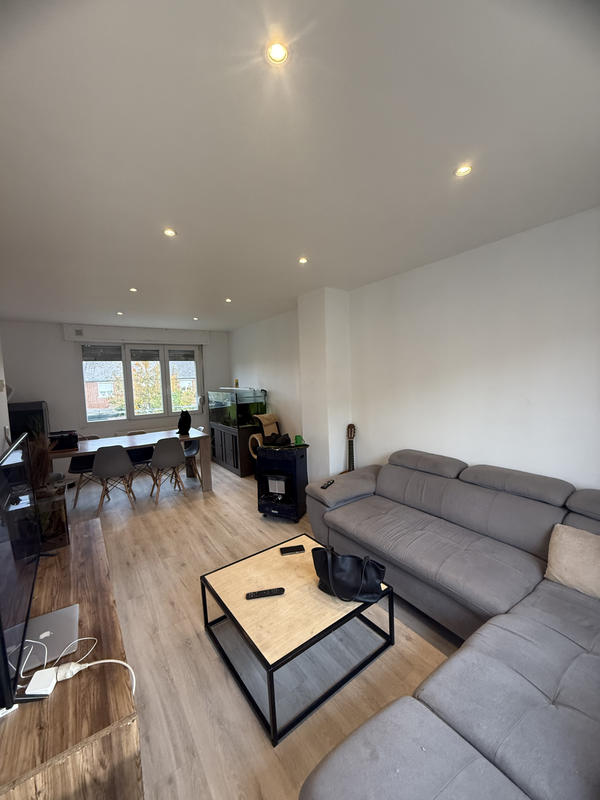 Maison - 80 m² - 5 pièces