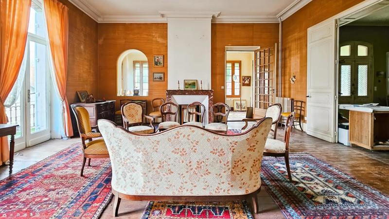 Maison de maîtres - 470 m² - 17 pièces