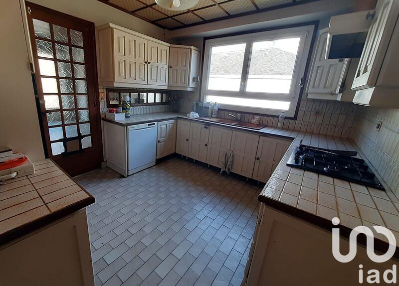 Maison - 140 m² - 6 pièces