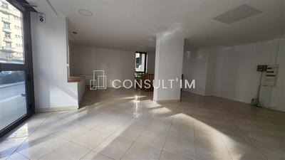 Local commercial - 79 m²