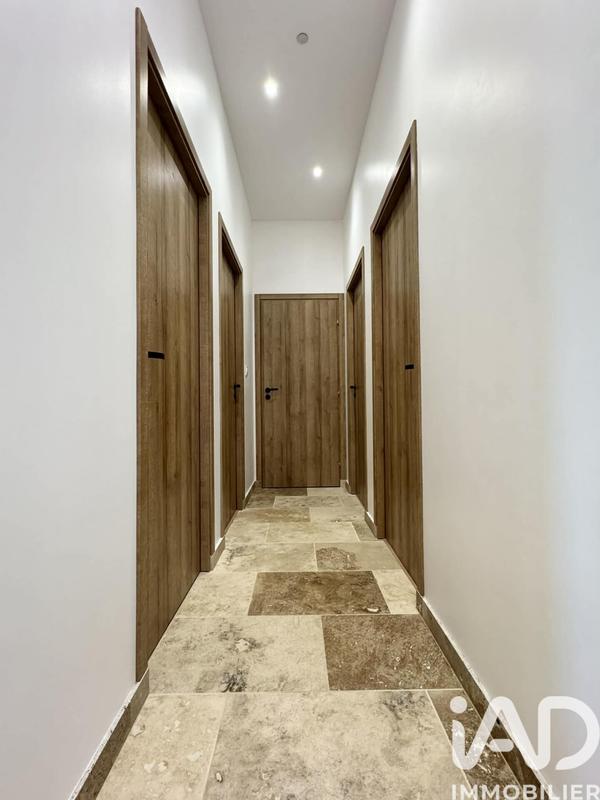 Maison - 98 m² - 5 pièces