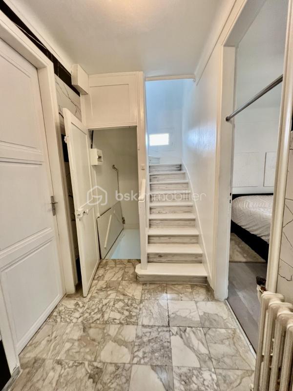 Maison - 182 m² - 5 pièces