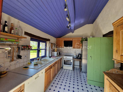 Maison - 157 m² - 11 pièces