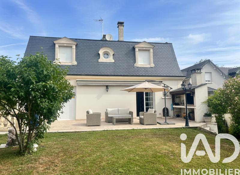 Maison - 187 m² - 7 pièces