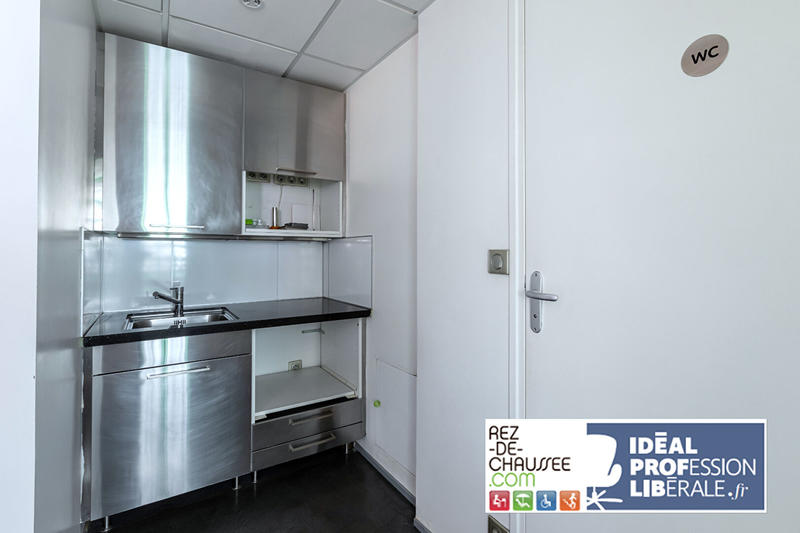 Local commercial - 68 m² - 3 pièces