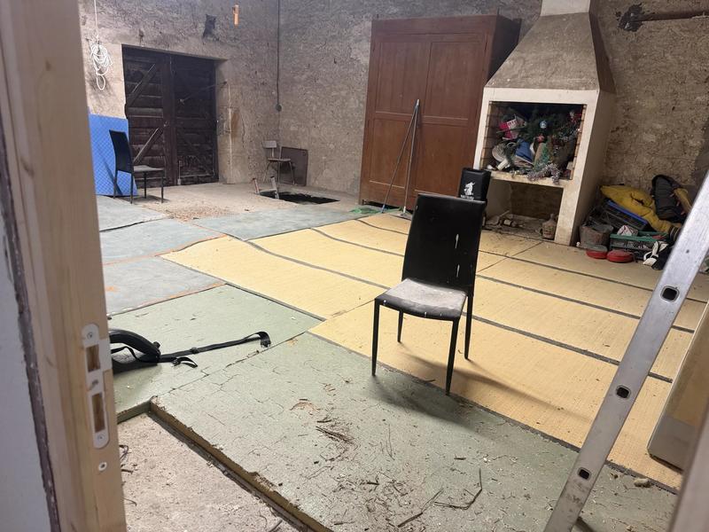 Maison - 96 m² - 4 pièces