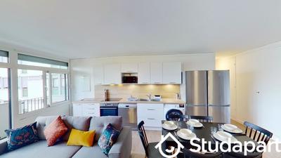 Chambre - 11 m² - 1 pièce