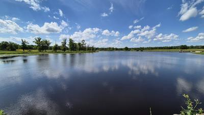 Terrain - 171 986 m²