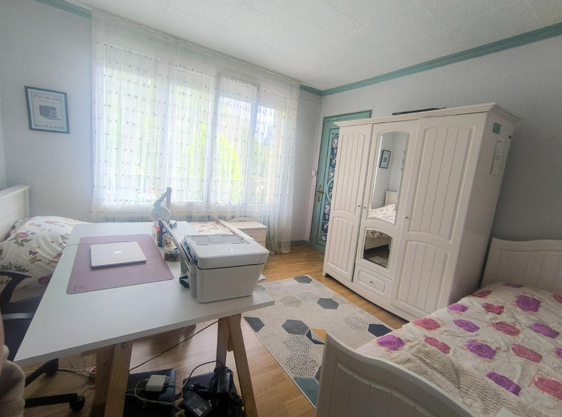 Maison - 220 m² - 11 pièces