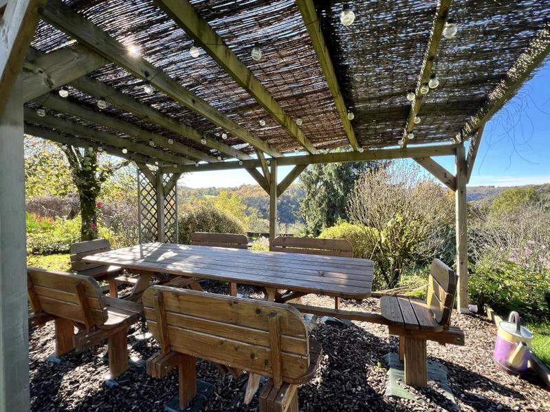 Maison - 146 m² - 9 pièces