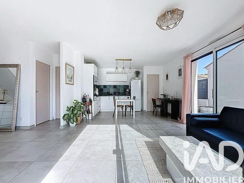 Maison - 101 m² - 5 pièces