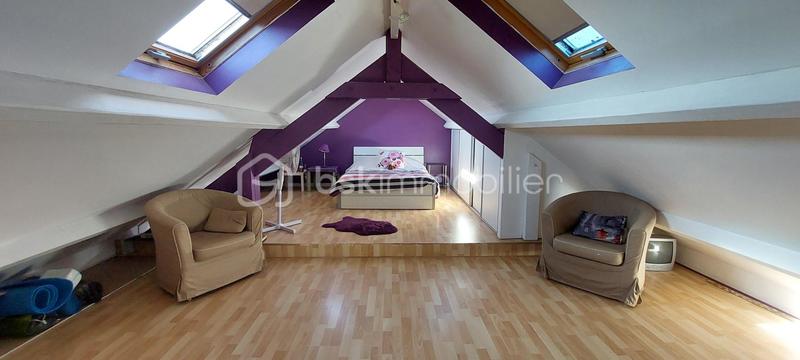 Maison - 136 m² - 7 pièces