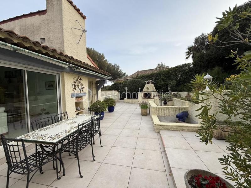 Maison jumelée - 110 m² - 4 pièces