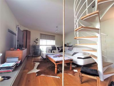 Maison - 90 m² - 3 pièces