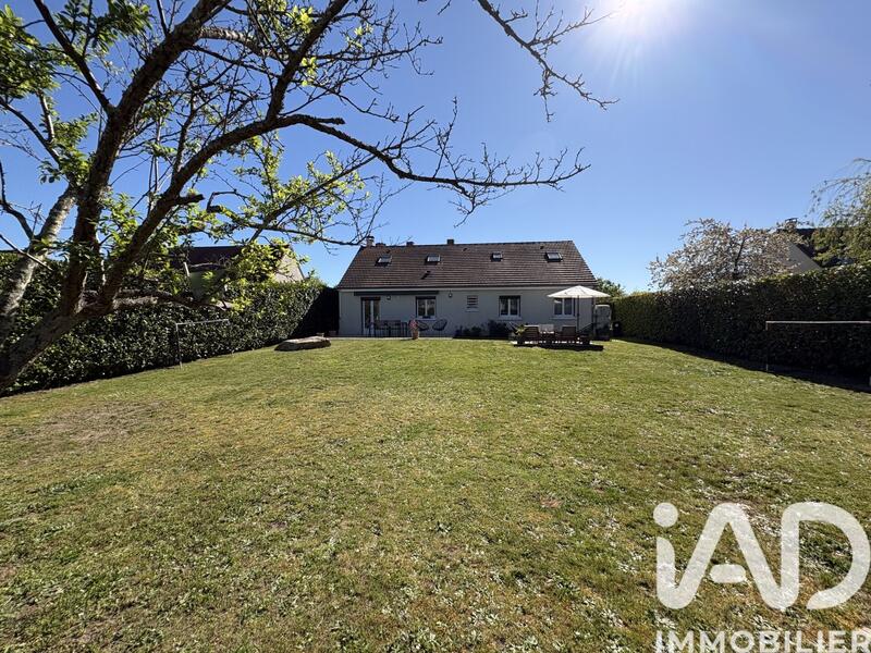 Maison - 155 m² - 8 pièces