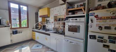 Maison - 110 m² - 8 pièces