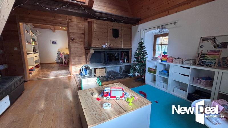 Appartement - 139 m² - 125 pièces