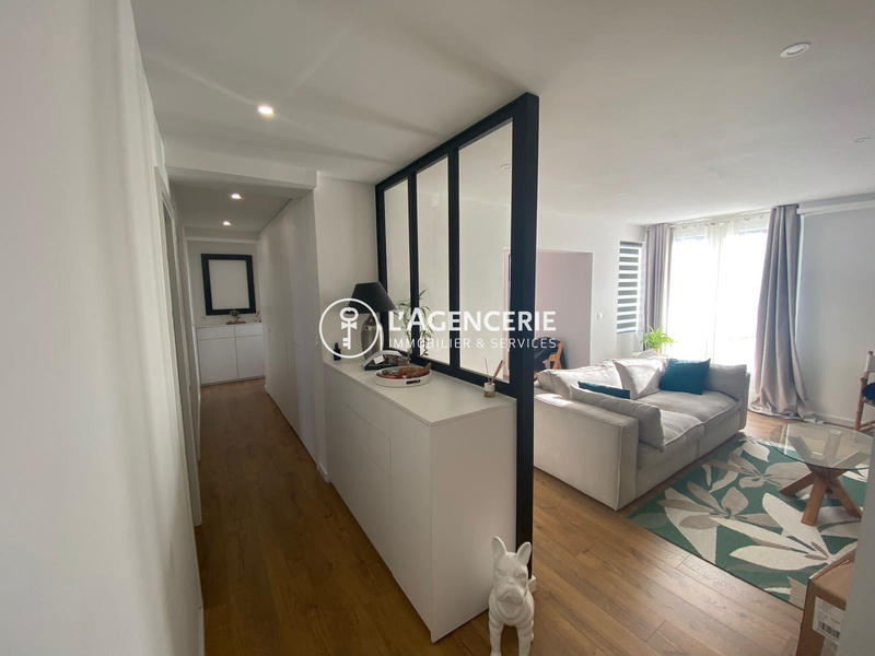 Appartement - 81 m² - 4 pièces
