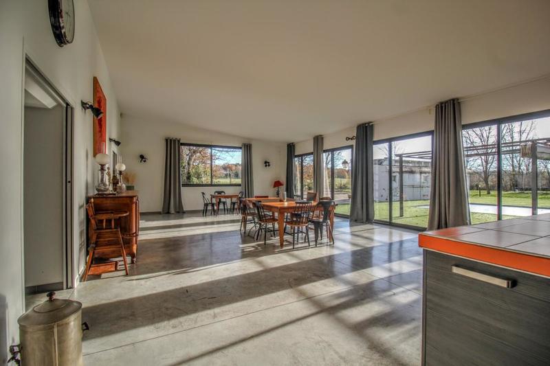 Maison de campagne - 500 m² - 6 pièces